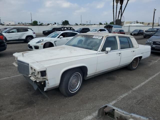 1989 CADILLAC Brougham