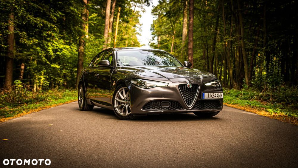 Alfa Romeo Giulia (952)