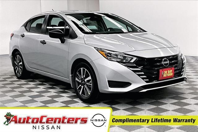 2025 NISSAN Versa