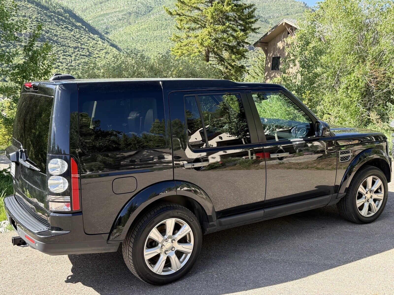 Land Rover LR4