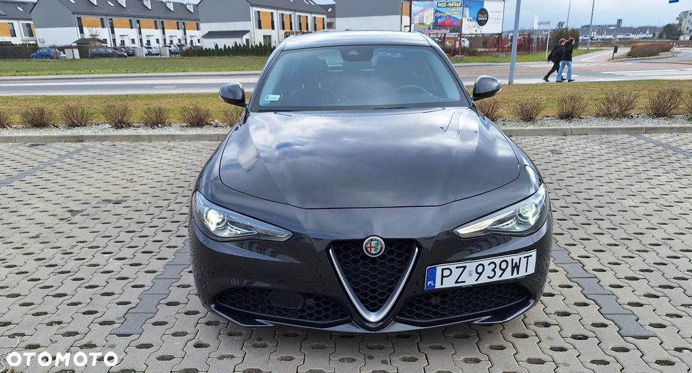 Alfa Romeo Giulia (952)