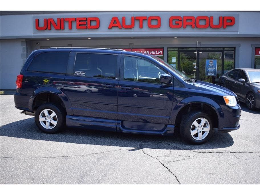 2013 DODGE Grand Caravan