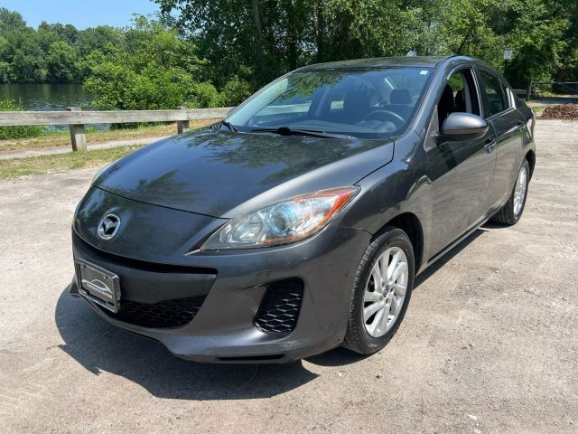 2013 MAZDA Mazda3