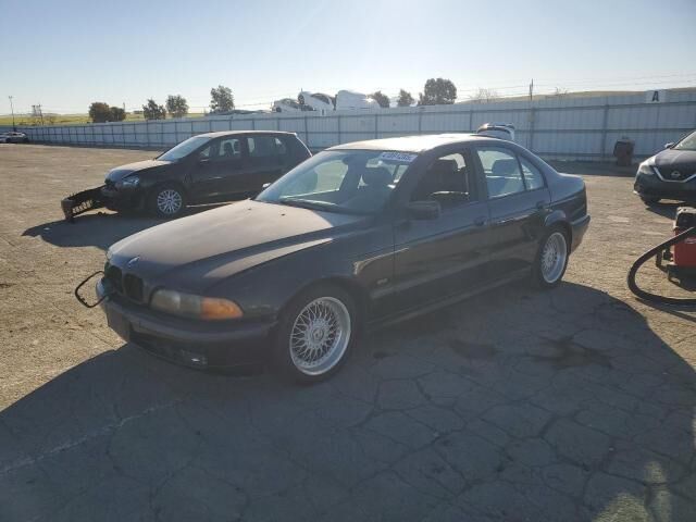 BMW 528i