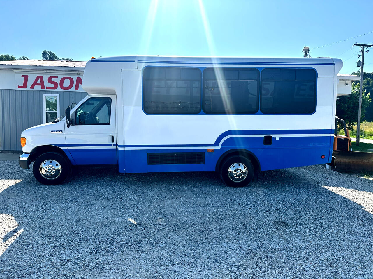 Ford E-450