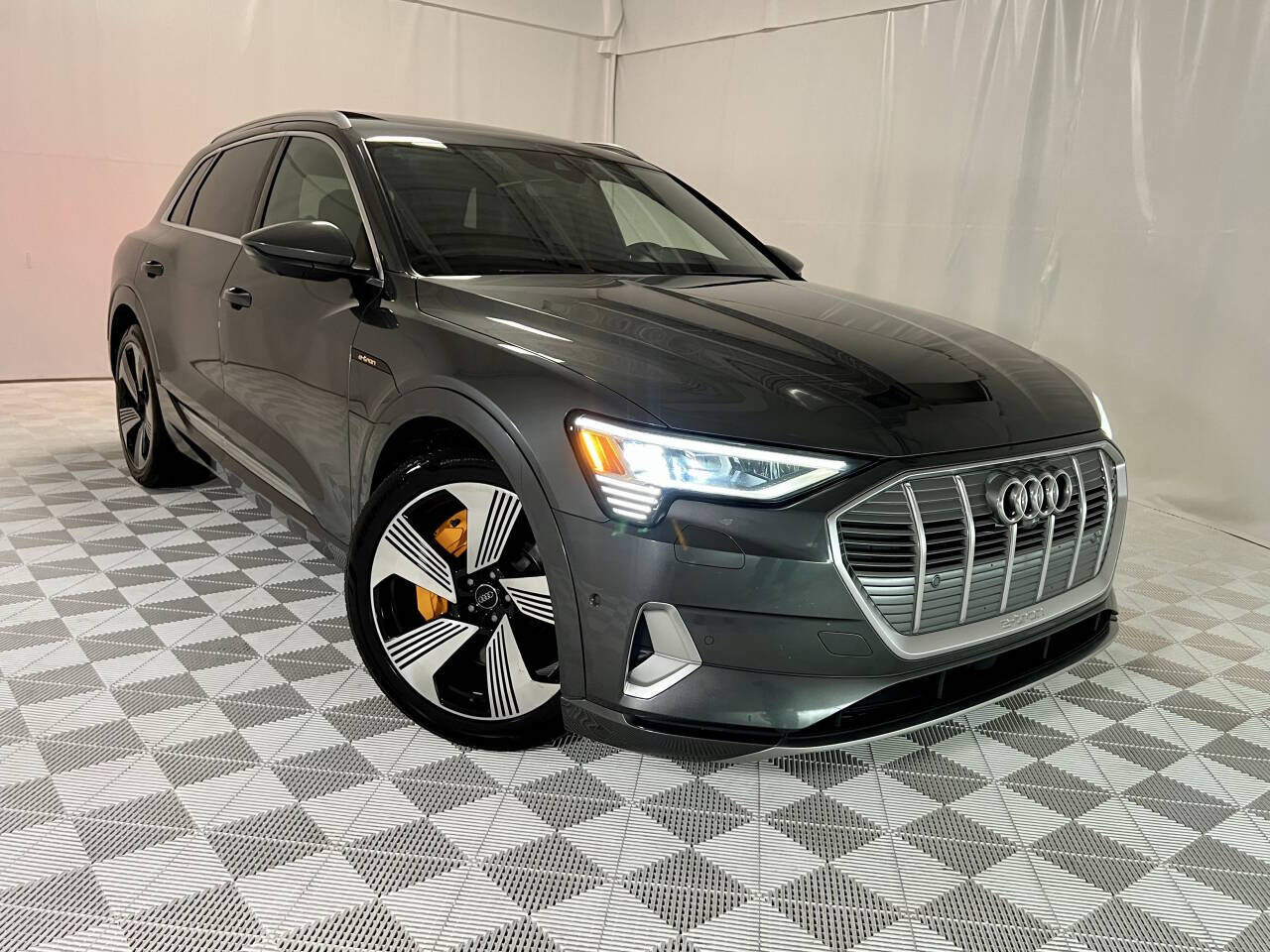 2019 Audi e-tron