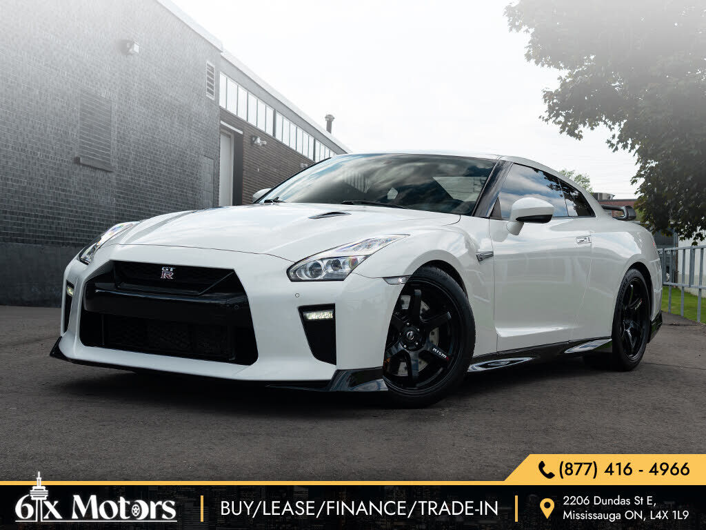 Nissan GT-R