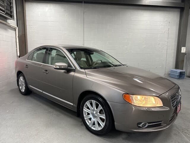Volvo S80