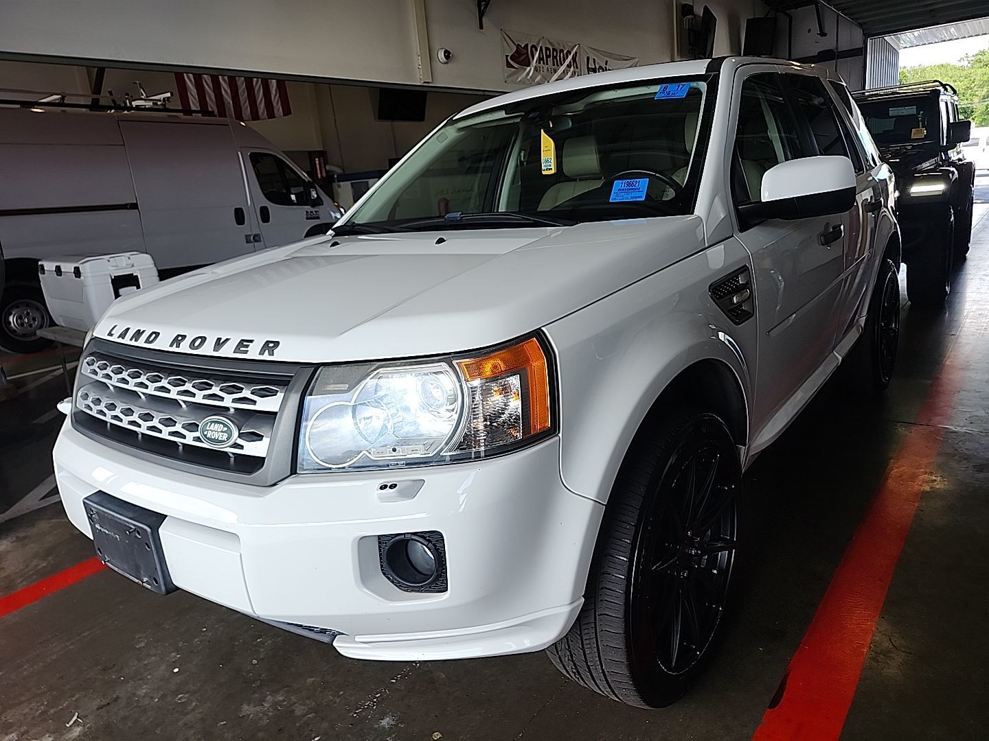 Land Rover LR2