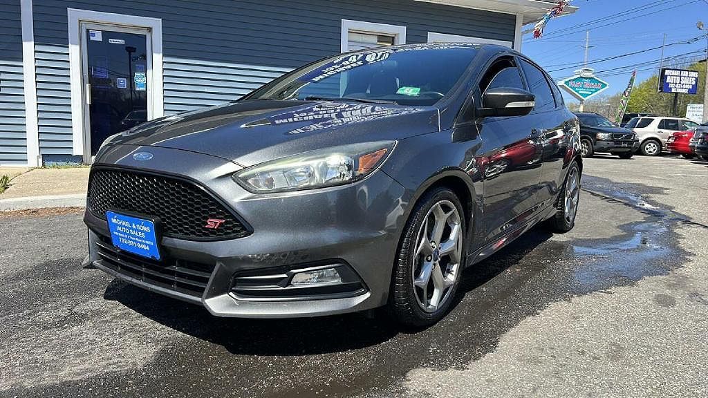 2017 FORD Focus