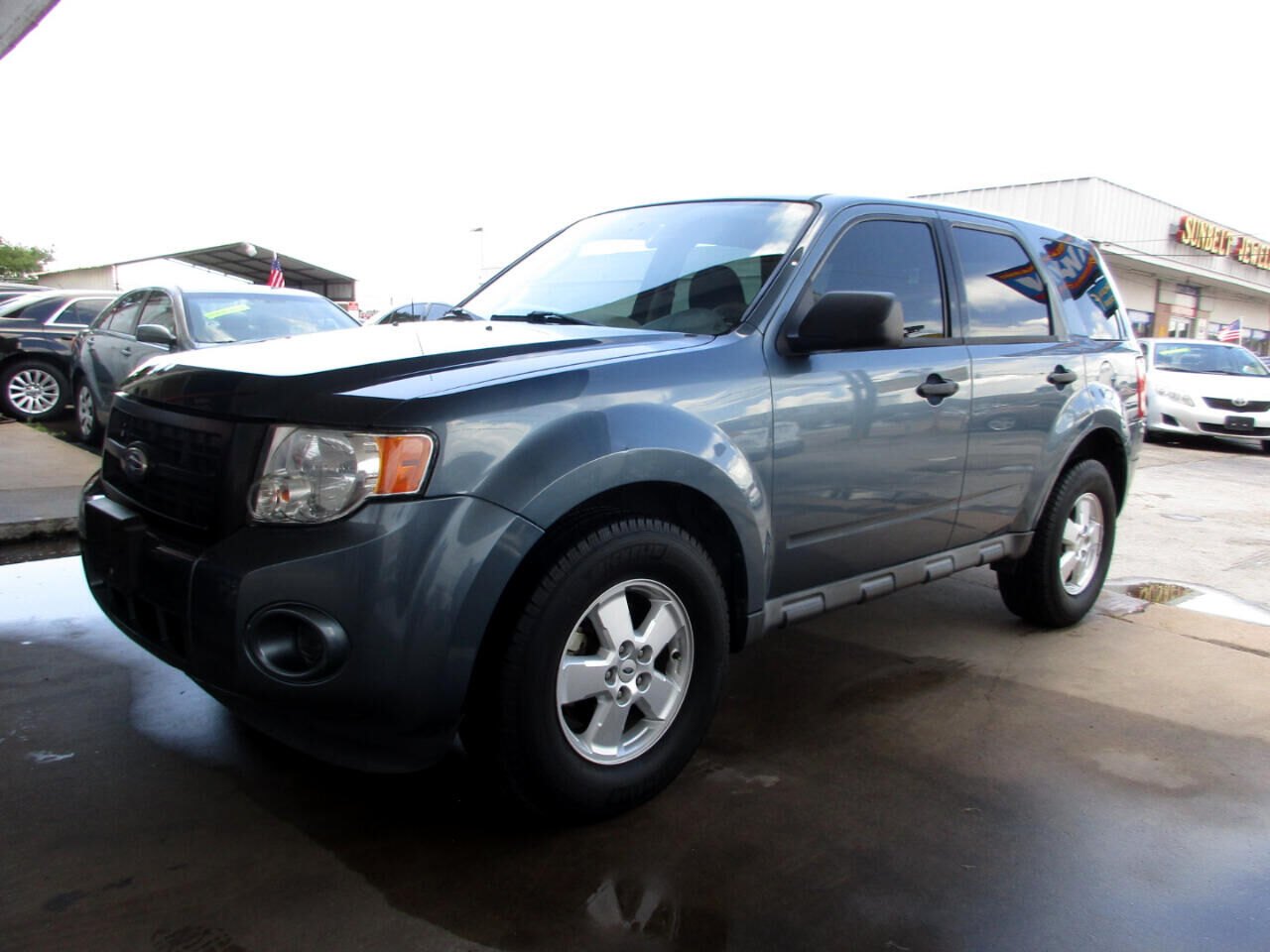 2010 FORD Escape