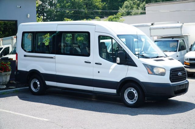 2015 FORD Transit