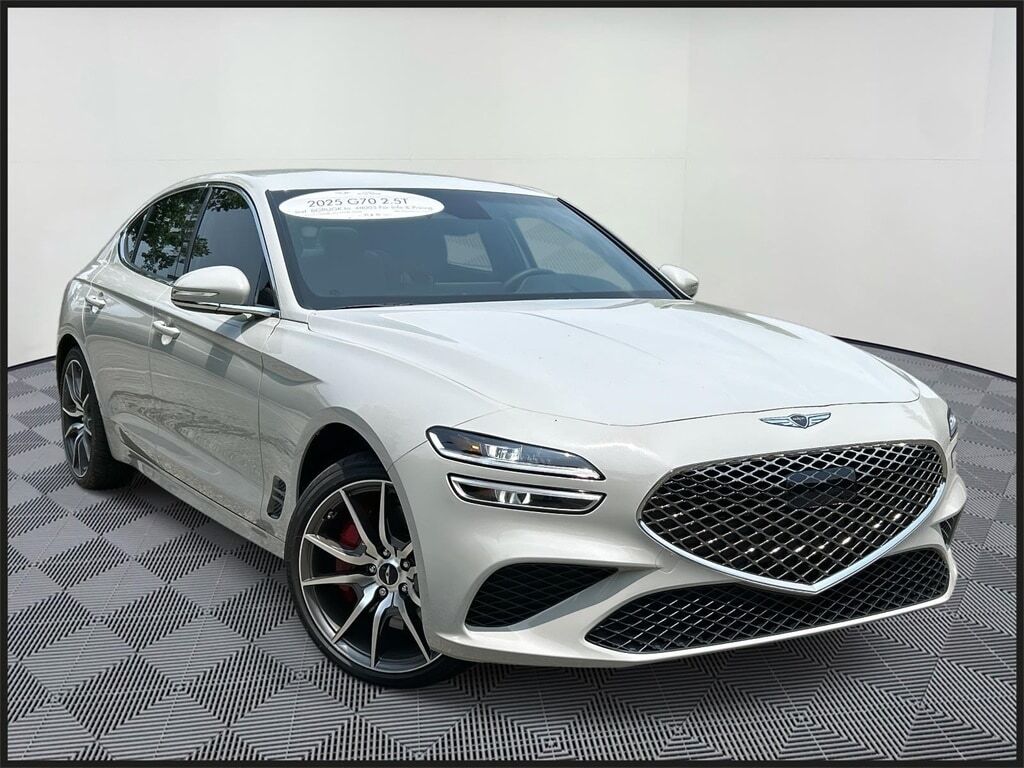 2025 GENESIS G70