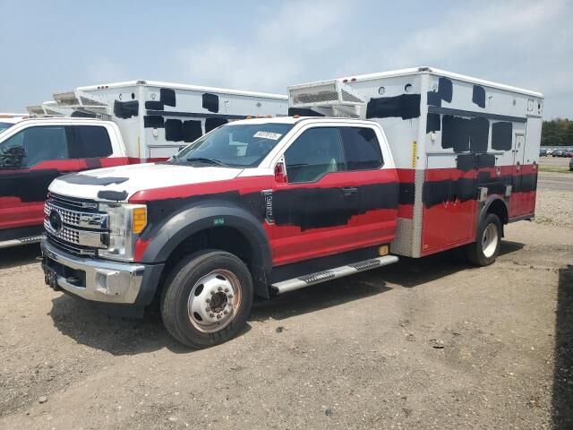2017 FORD F-550