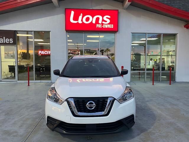 2020 NISSAN Kicks