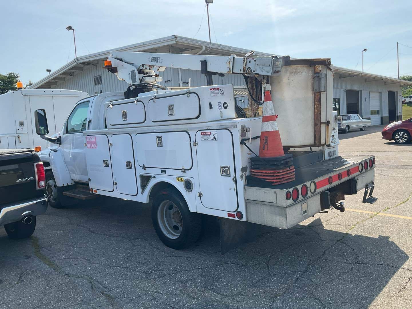 GMC C4