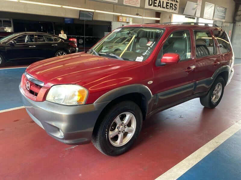 Mazda Tribute