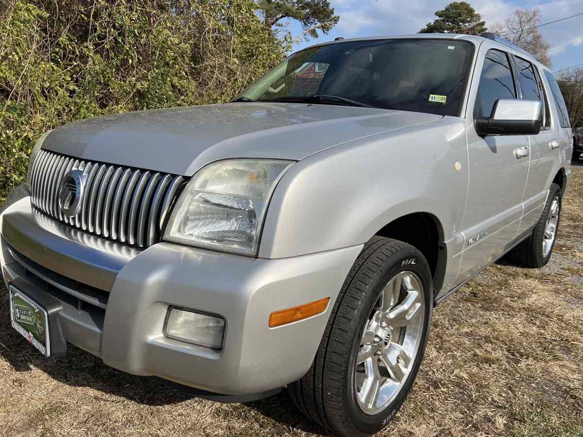 Mercury Mountaineer