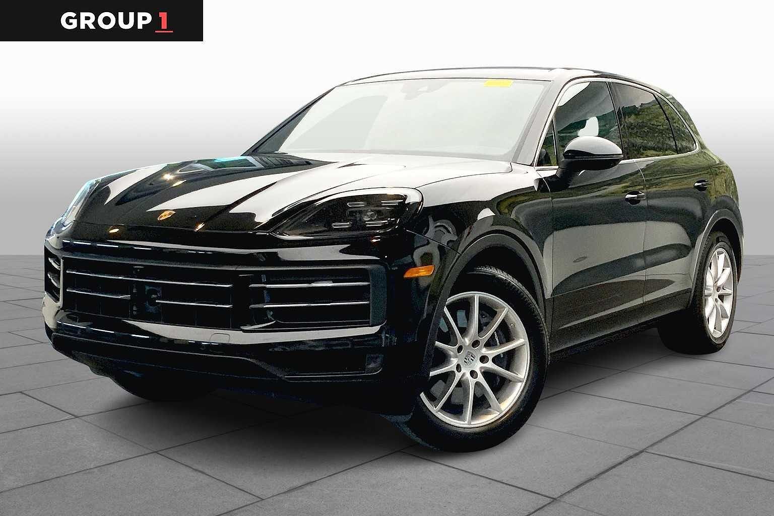 2024 PORSCHE Cayenne