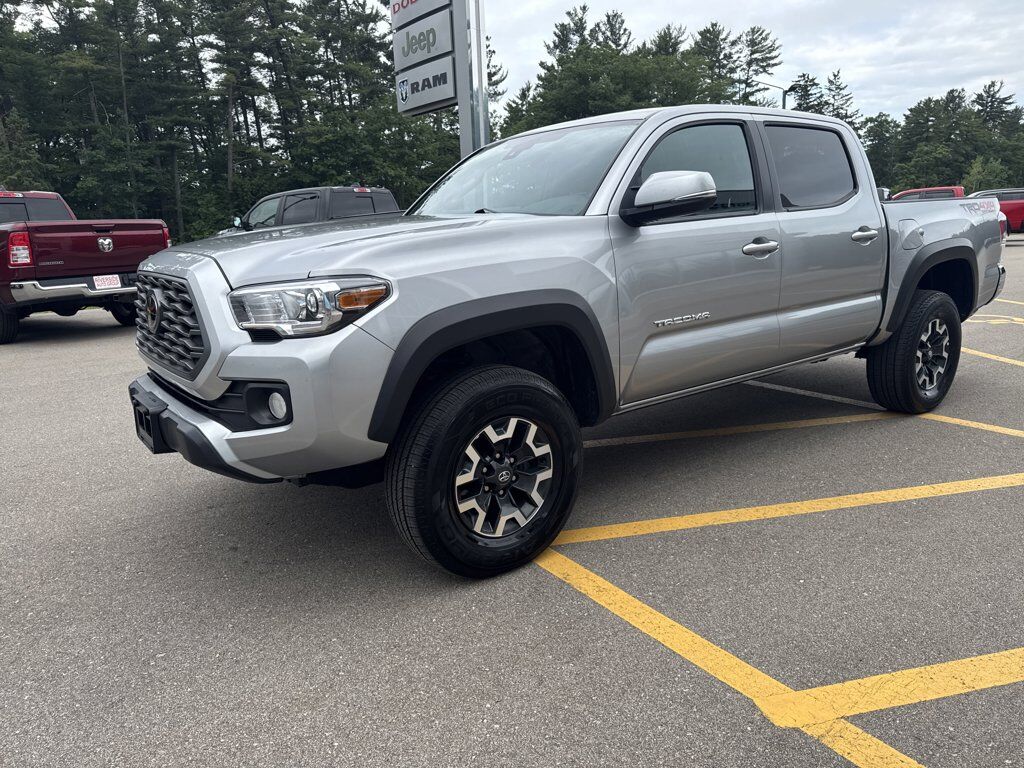 2023 TOYOTA Tacoma