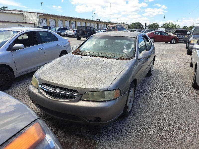 Nissan Altima