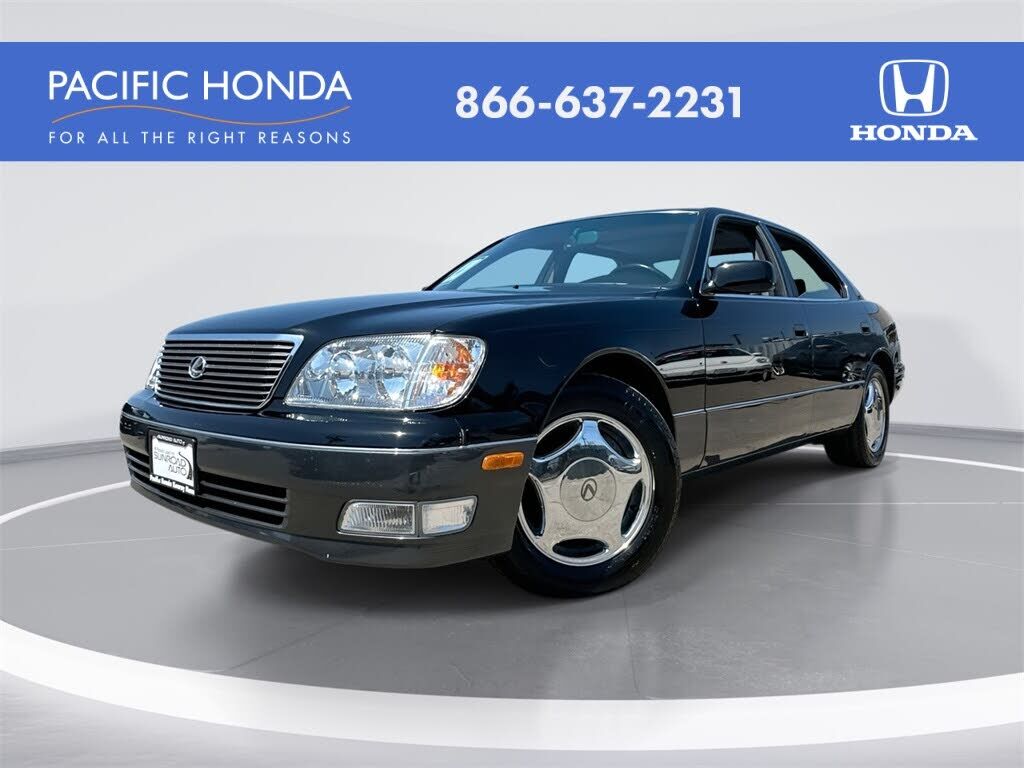 Lexus LS