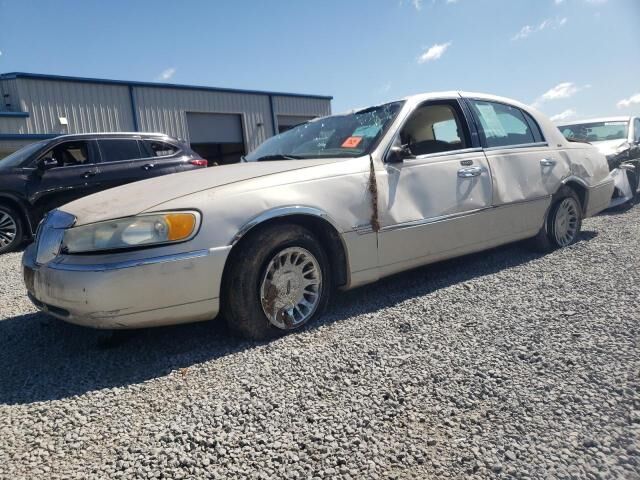 Lincoln Town Car