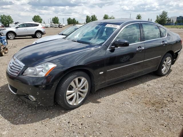 Infiniti M35