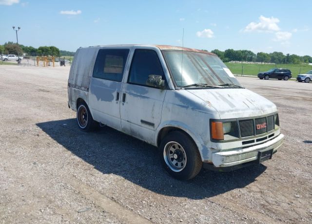 GMC Safari