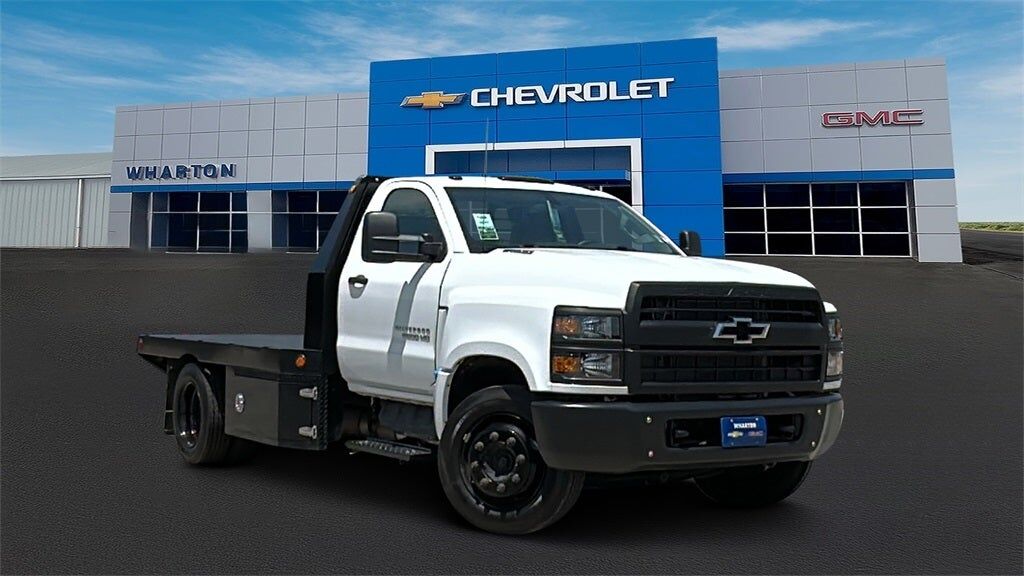 2024 GMC Silverado Medium Duty