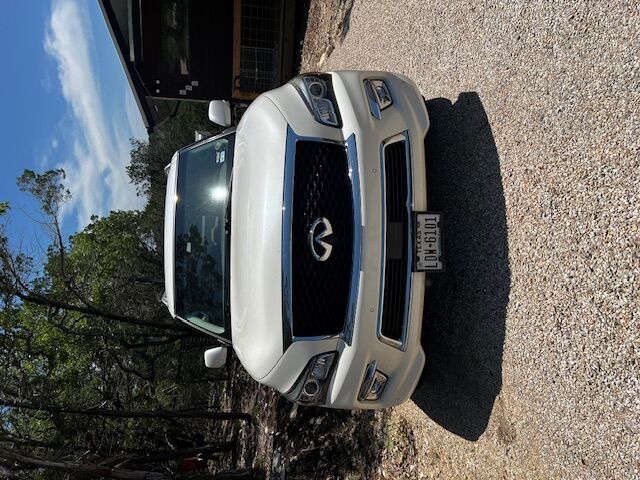 Infiniti QX80