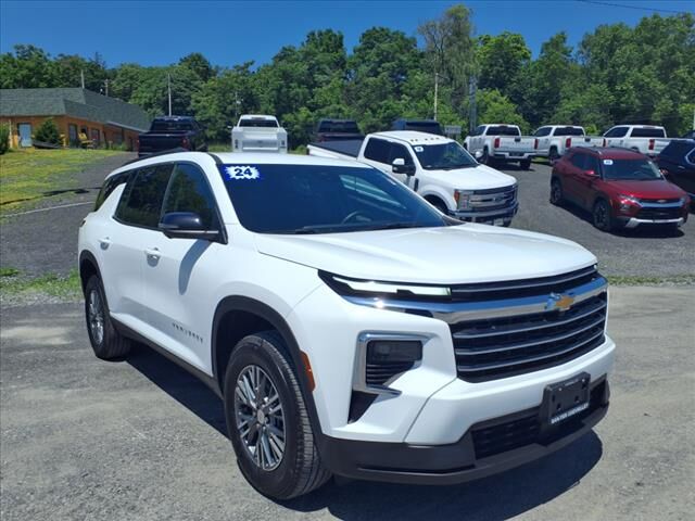 2024 CHEVROLET Traverse