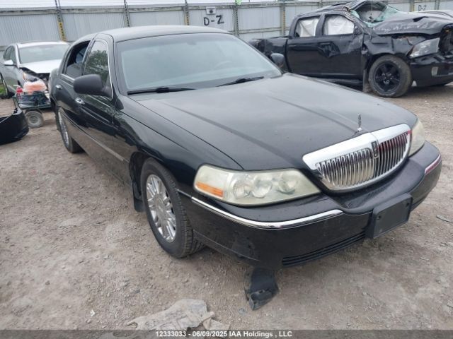 Lincoln Town Car