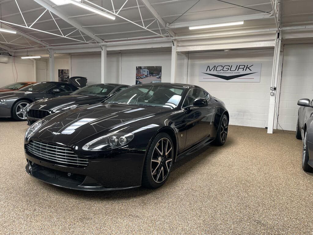 Aston Martin V8 Vantage