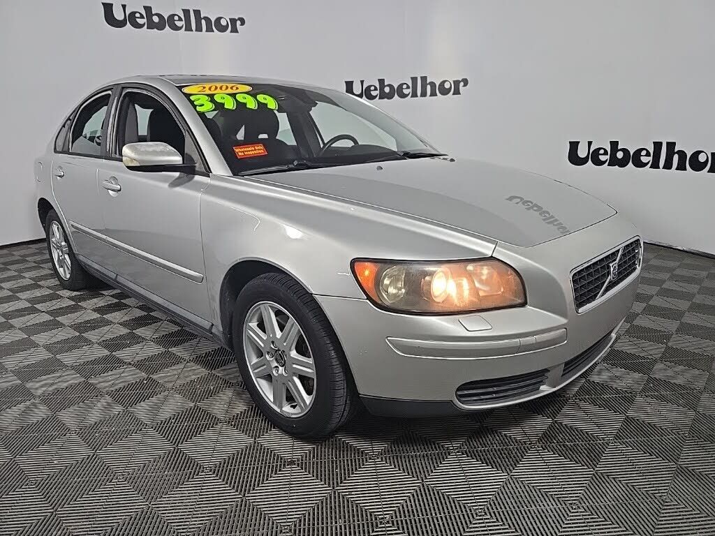Volvo S40