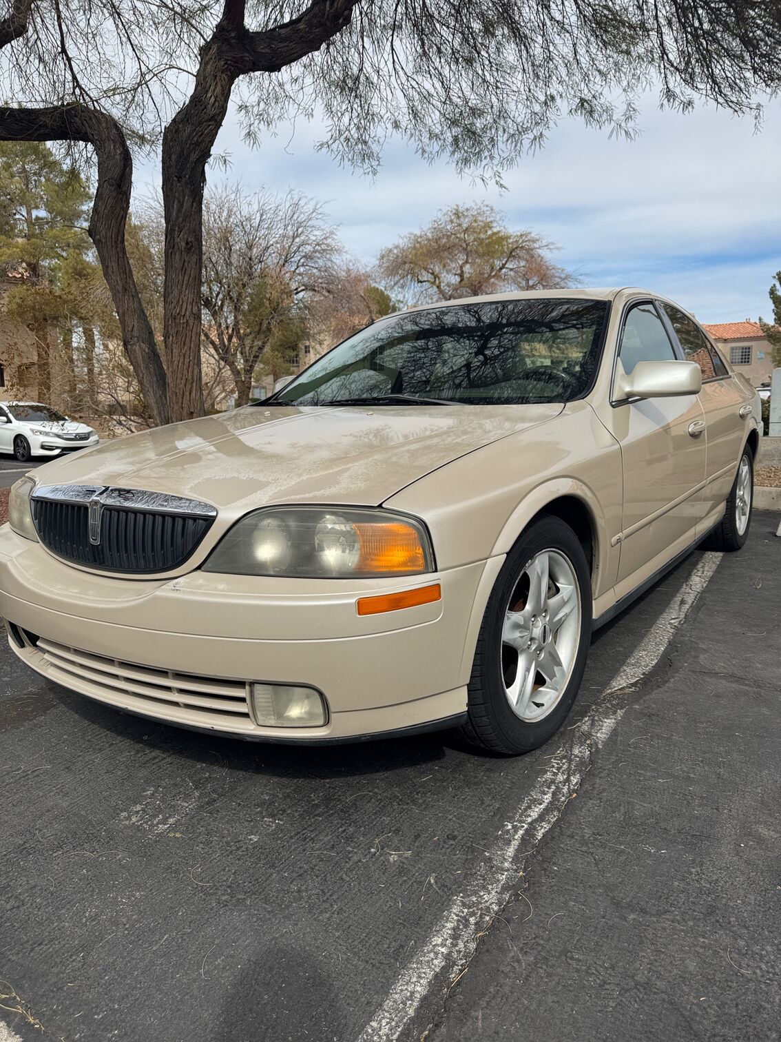 Lincoln LS