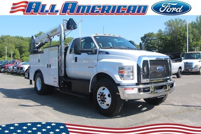 2024 FORD F-750