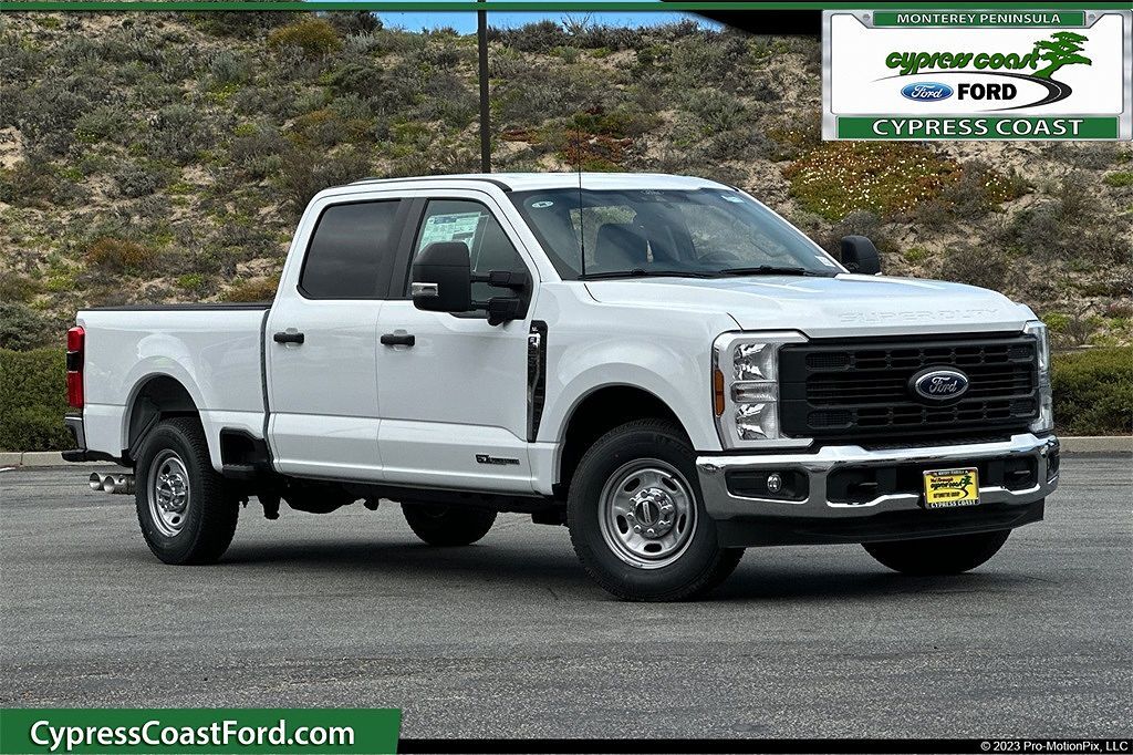 2025 FORD F-250