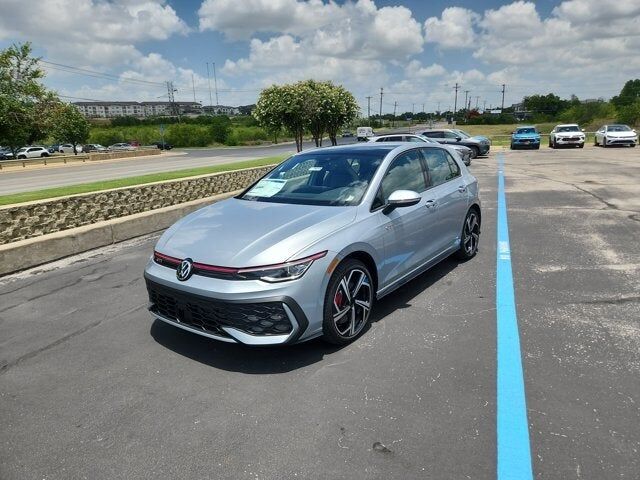 2025 VOLKSWAGEN Golf GTI