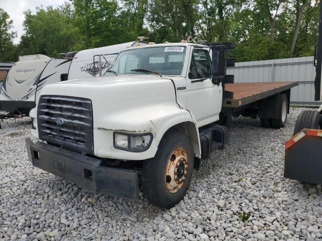 Ford F-800