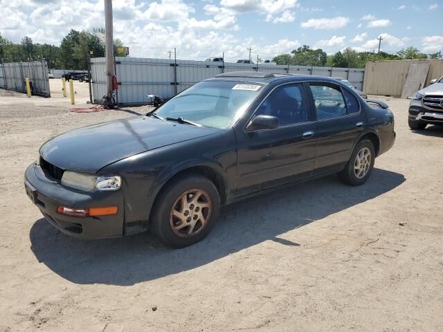 Nissan Maxima