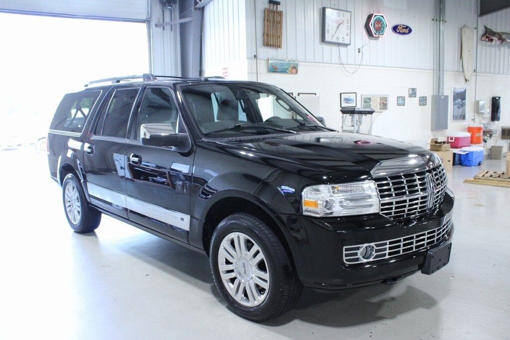 Lincoln Navigator