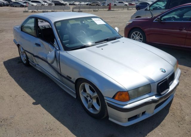 BMW 328iS