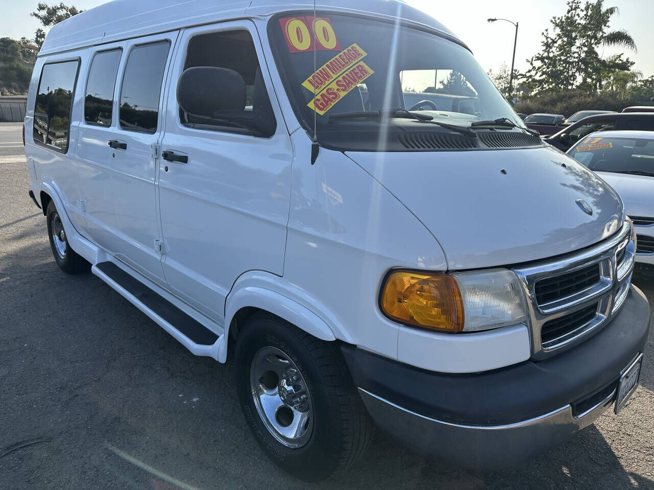Dodge Ram Van