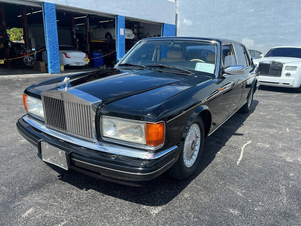 ROLLS-ROYCE