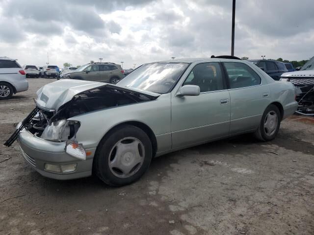 Lexus LS