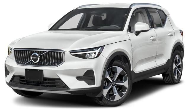 2026 VOLVO XC40