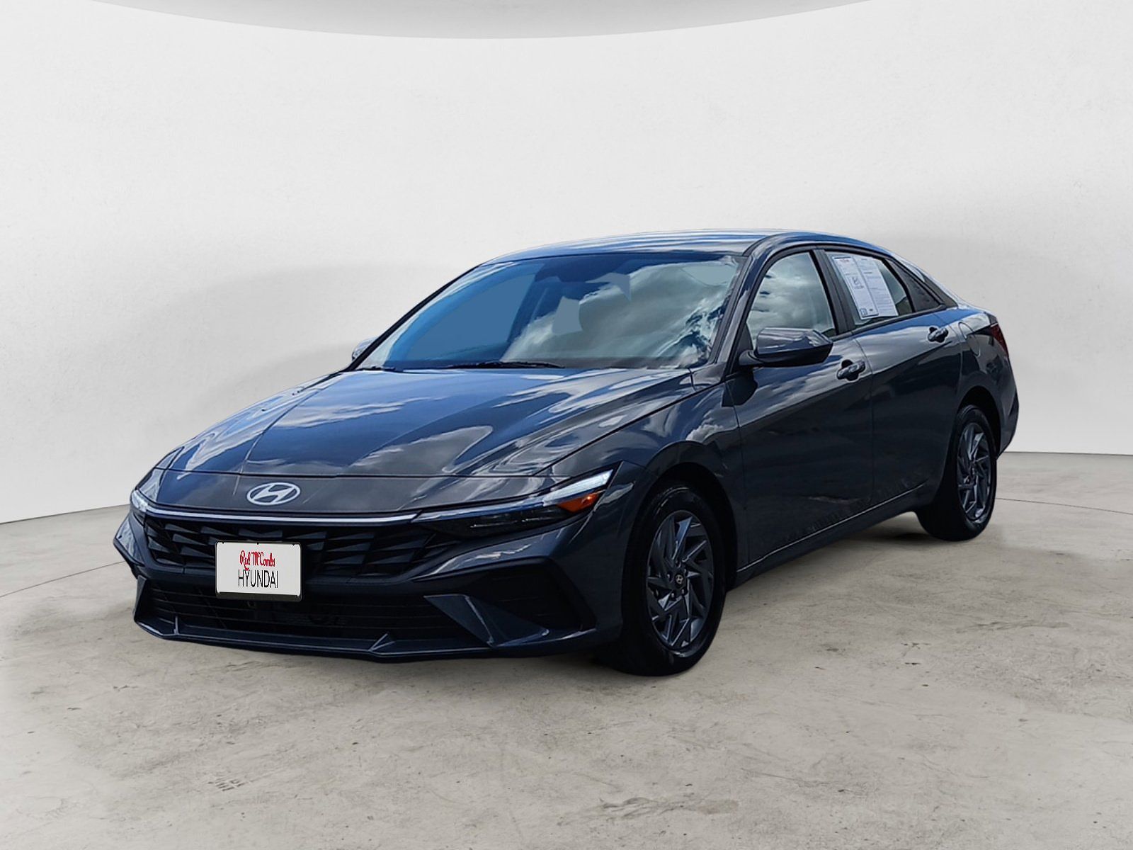 HYUNDAI