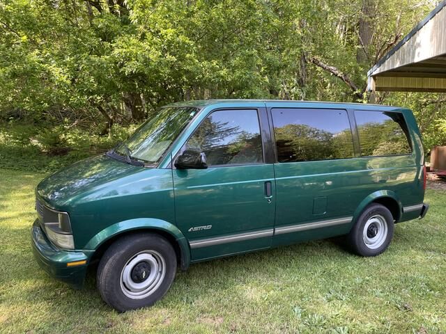 Chevrolet Astro Van