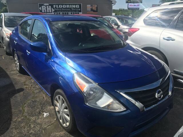 2016 NISSAN Versa